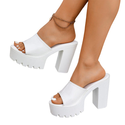 💐50% OFF ! Platform Slip-On Sandals – Bold Style Statement 🔥👗【Limited Stock】
