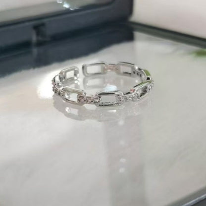 💐50% OFF ! Open Cuff Ring with Cubic Zirconia – Fits All Finger Sizes Comfortably 🌸🔓【Limited Offer】